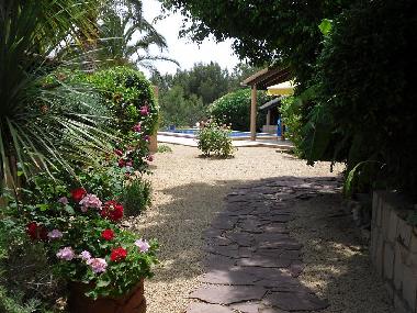 Chalet in La Nucia (Alicante / Alacant) or holiday homes and vacation rentals