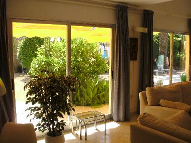 Chalet in La Nucia (Alicante / Alacant) or holiday homes and vacation rentals