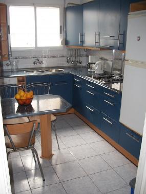 The fully equipped kitchen.