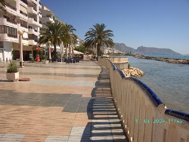 Lovely beach promenade - 100 m. to the appartment.