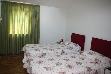 Bed room (two singles or one double)