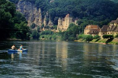 Holiday House in BOUZIC (Dordogne) or holiday homes and vacation rentals