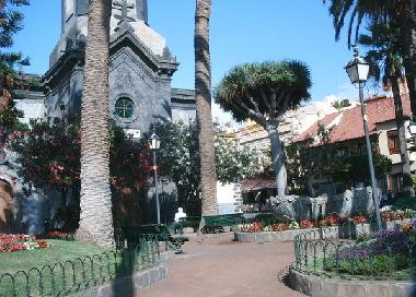 Holiday Apartment in La Longuera (Teneriffa) or holiday homes and vacation rentals