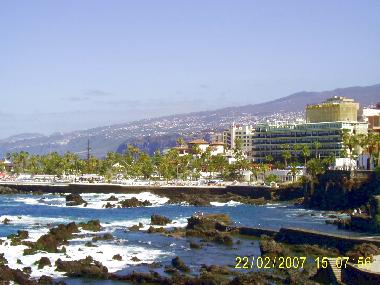 Holiday Apartment in La Longuera (Teneriffa) or holiday homes and vacation rentals