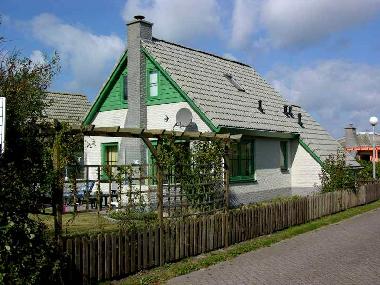Holiday House in Julianadorp (Noord-Holland) or holiday homes and vacation rentals