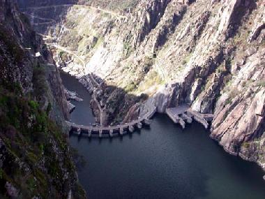 Holiday Apartment in Aldeadavila de la Ribera (Salamanca) or holiday homes and vacation rentals