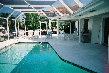Lanai and Pool - early morning, with sun or shade all day