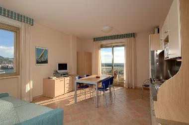 Living room suite two room sea view Papavero