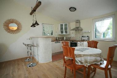 Kitchen Area Level 2