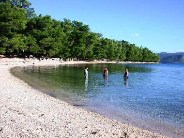 Holiday House in Insel-Rab (Primorsko-Goranska) or holiday homes and vacation rentals