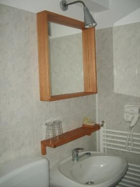Bed and Breakfast in Costinesti (Constanta) or holiday homes and vacation rentals