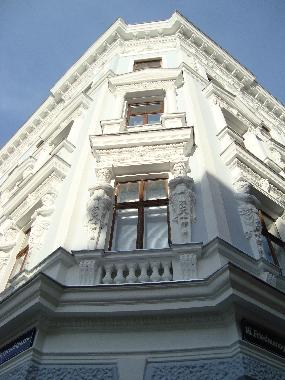  Flat  1. Floor, for pictures of the inside check my Website