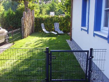 Holiday House in Zingst (Fischland-Dar-Zingst) or holiday homes and vacation rentals
