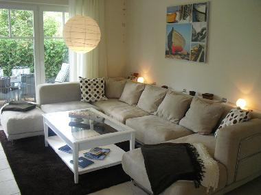 Holiday House in Zingst (Fischland-Dar-Zingst) or holiday homes and vacation rentals