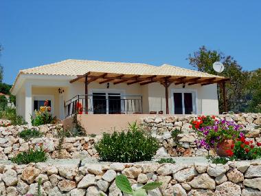 Holiday House in Ratzakli (Kefallinia) or holiday homes and vacation rentals