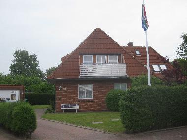 Holiday Apartment in Bsum Nordsee (Nordsee-Festland) or holiday homes and vacation rentals