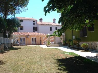 Holiday House in Medulin (Istarska) or holiday homes and vacation rentals