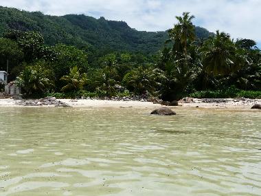 Holiday House in Au cap Mahe seychelles (Anse Royale) or holiday homes and vacation rentals
