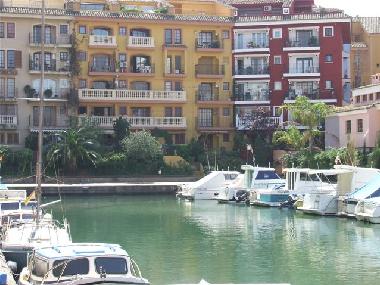 Holiday Apartment in Benaguasil  (Valencia / Val�ncia) or holiday homes and vacation rentals
