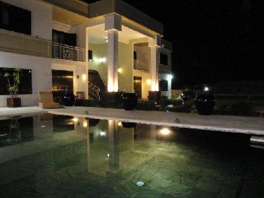 Royal Ho  Luxurious Residence GRAND BAY 