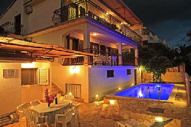 Holiday House in Trogir (Splitsko-Dalmatinska) or holiday homes and vacation rentals