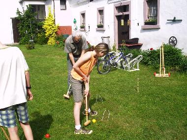 Holiday House in Konstantinovy Lazne (Plzensky Kraj) or holiday homes and vacation rentals