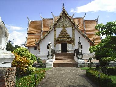 WAT  PHUMIN TEMPLE