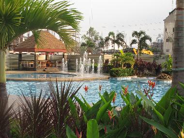 Tivoli Gardens Apartment, Makati - Swimming Pool