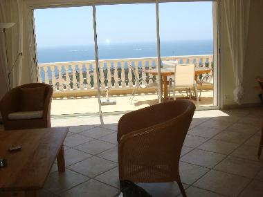 View livingroom apartment Cte d'Azur