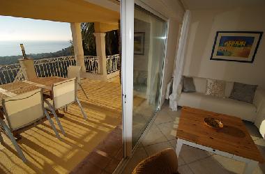 Terrace apartment Provence