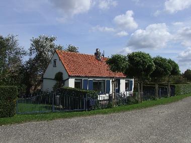 Holiday House in Oostburg (Zeeland) or holiday homes and vacation rentals