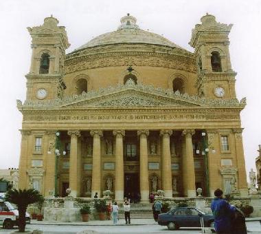 Mosta Dome @ Mosta @ 5 km