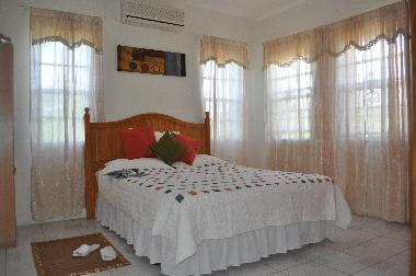 Holiday Apartment in The Valley (Anguilla) or holiday homes and vacation rentals