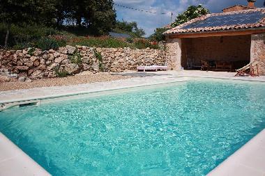 Holiday House in Le Barroux (Vaucluse) or holiday homes and vacation rentals