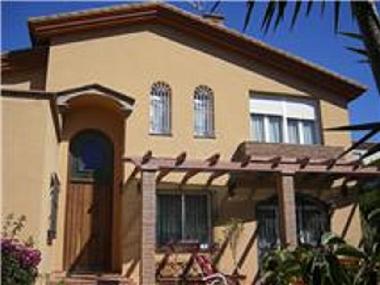 Chalet in alhaurin de la torre (Mlaga) or holiday homes and vacation rentals