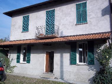 Holiday House in Casale Litta (Varese) or holiday homes and vacation rentals