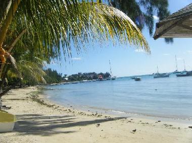 Beach Of Bain Boeuf