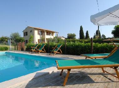 Holiday Apartment in cannara (Perugia) or holiday homes and vacation rentals