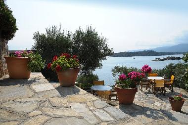 Holiday Apartment in Vourvourou (Chalkidiki) or holiday homes and vacation rentals