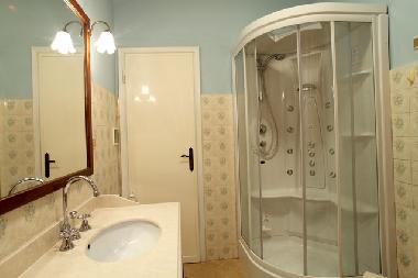 Holiday House in Lucca (Lucca) or holiday homes and vacation rentals