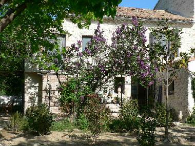 Holiday House in Ales (Gard) or holiday homes and vacation rentals