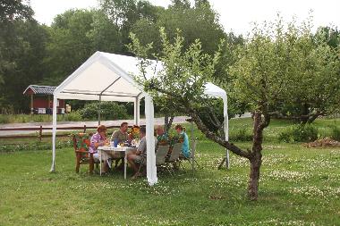 Breakfast in the garden