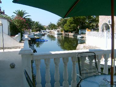 Chalet in Empuriabrava (Girona) or holiday homes and vacation rentals