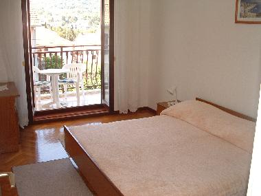 Holiday Apartment in Stari Grad (Splitsko-Dalmatinska) or holiday homes and vacation rentals