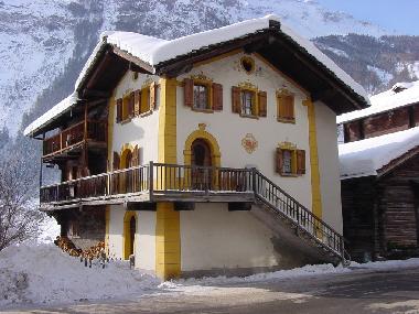 Holiday Apartment in Evol�ne (Sion) or holiday homes and vacation rentals
