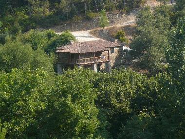 Holiday House in vila da cova alva (Serra da Estrela) or holiday homes and vacation rentals