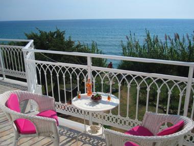 Holiday House in Saint George South, Argyrades (Kerkyra) or holiday homes and vacation rentals