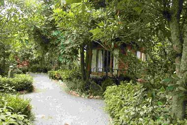 Chalet in Chao Lao Strand (Chanthaburi) or holiday homes and vacation rentals