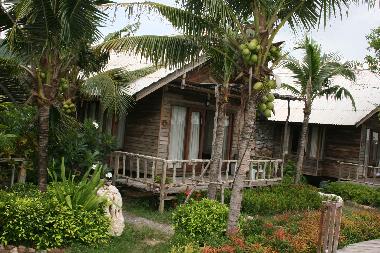 Chalet in Chao Lao Strand (Chanthaburi) or holiday homes and vacation rentals