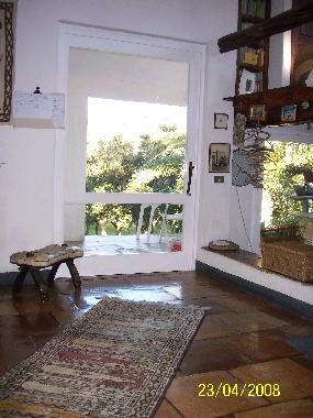 the lounge to the patio